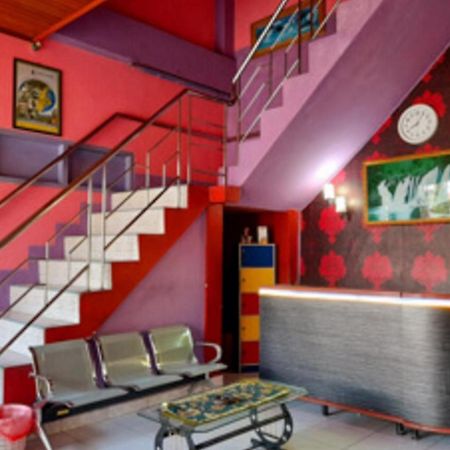 Hotel Rosichan Bau Bau Mitra Reddoorz Baubau Экстерьер фото